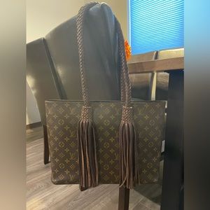 Louis Vuitton Globe Trotter Tote